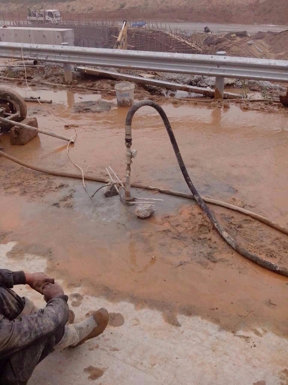 麻阳路基压密注浆